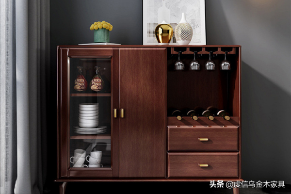 總有商家“掛羊頭賣狗肉”,這些實木傢俱的坑你踩過幾個? 總有商家“掛羊頭賣狗肉”,這些實木傢俱的坑你踩過幾個?