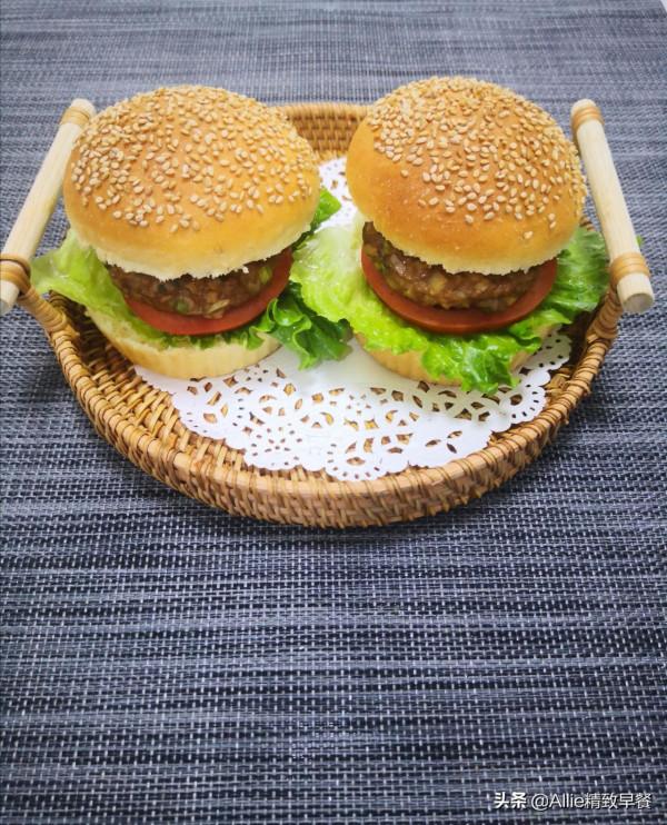 秋冬多吃藕,不煎不炸不煮,做成漢堡,和某巨無霸有一拼,完美 秋冬多吃藕,不煎不炸不煮,做成漢堡,和某巨無霸有一拼,完美