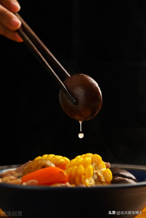 老痛風多脾腎虧虛尿酸高,常喝這個湯有助於降尿酸,啥道理?收藏 老痛風多脾腎虧虛尿酸高,常喝這個湯有助於降尿酸,啥道理?收藏