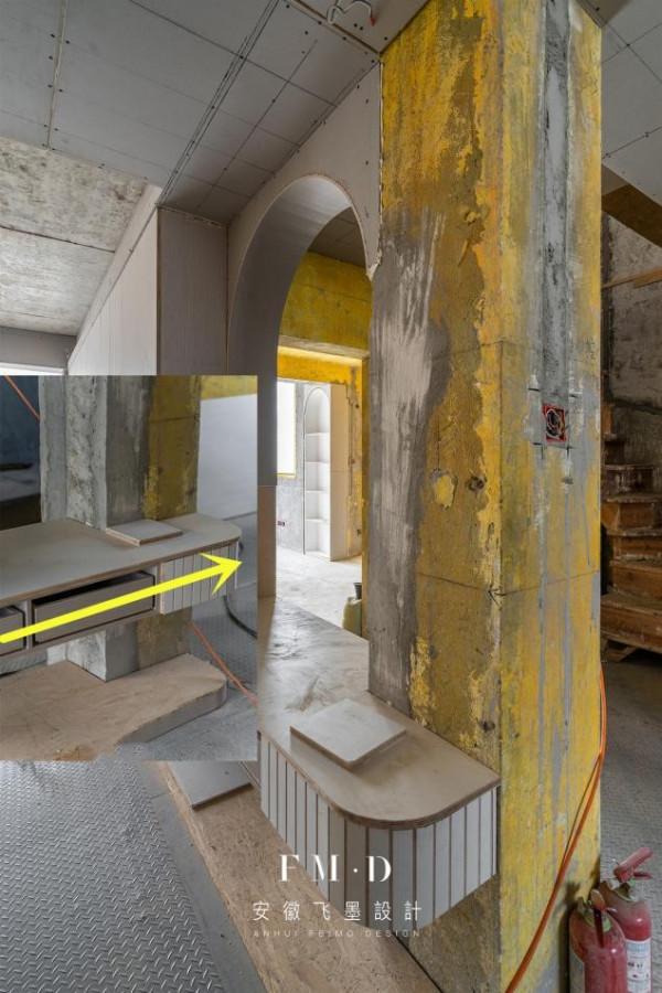 客廳遇到承重柱,難辦!設計師將電視牆延長1.44m,包起來更好看 客廳遇到承重柱,難辦!設計師將電視牆延長1.44m,包起來更好看