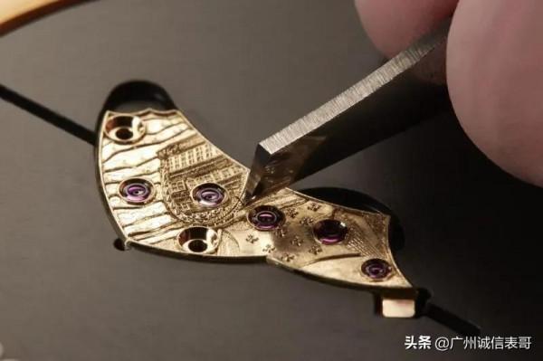 罕見的魅力：寶璣Marine 5887