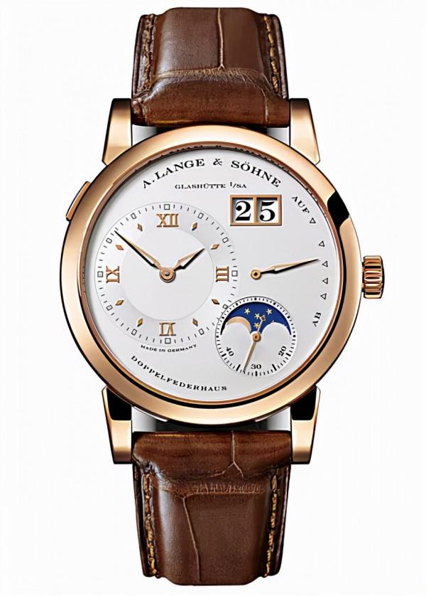 中秋來了，每逢佳節倍思親，一隻月相手錶足以寄相思