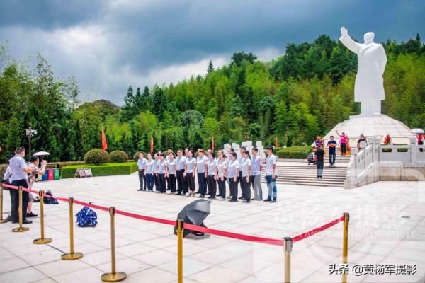 中國一雕像完工長達40年，現成為“寶貝”，每天引萬人參觀為啥？