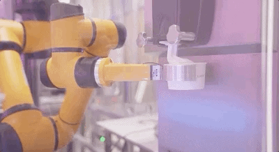 冬奧無人餐廳：大廚竟是&OpenCurlyDoubleQuote;師出名門&rdquo;的機器人