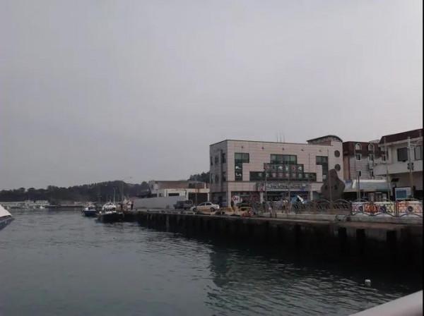 在韓國,洪魚膾是怎麼做到比鯡魚罐頭還臭的? 在韓國,洪魚膾是怎麼做到比鯡魚罐頭還臭的?