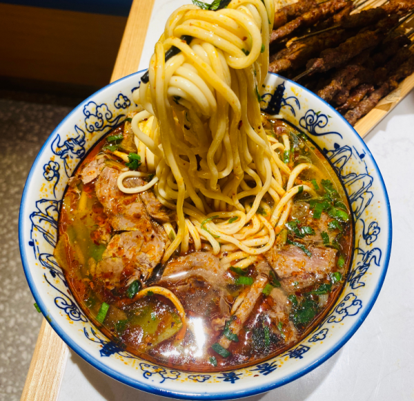 甘肅的7大地方特色美食,鮮香味美,實在太香了,你吃過幾種? 甘肅的7大地方特色美食,鮮香味美,實在太香了,你吃過幾種?