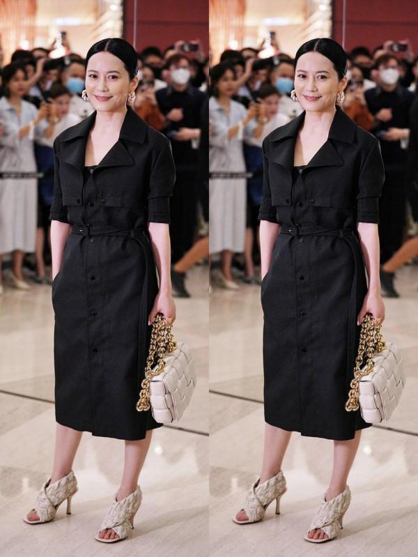 俞飛鴻的年紀都能當宋祖兒的媽了，同框時卻沒啥差別，保養得真好