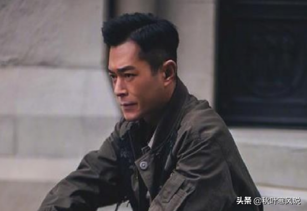 過生日如此低調?古天樂好友為其慶生,黑色蛋糕格外顯眼 過生日如此低調?古天樂好友為其慶生,黑色蛋糕格外顯眼