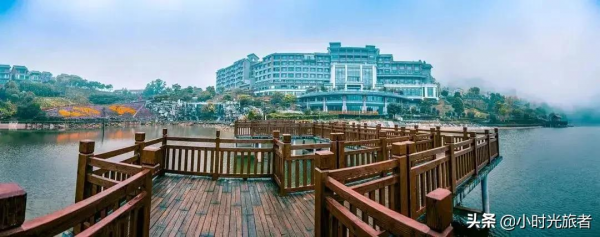 粵西又一世外桃源!坐擁4000畝茶海梯田,溫泉氤氳,自駕遊太讚了 粵西又一世外桃源!坐擁4000畝茶海梯田,溫泉氤氳,自駕遊太讚了