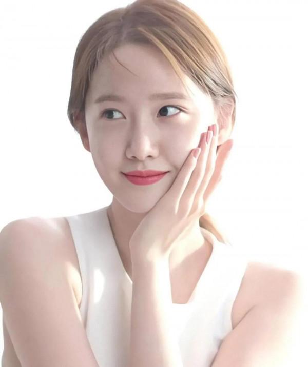 南韓神顏林允兒
