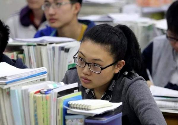 教育部傳來“好訊息”，教師要漲工資了，不過三類教師無緣漲工資