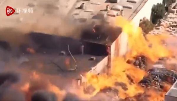 突發!美國,濃煙滾滾 突發!美國,濃煙滾滾