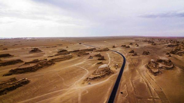 用新方式玩轉大西北,青海廢棄石油小鎮:斷壁殘垣中的“小星球” 用新方式玩轉大西北,青海廢棄石油小鎮:斷壁殘垣中的“小星球”