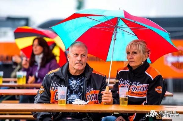 「 滾雷之聲 」數萬輛哈雷的巡遊活動 「 滾雷之聲 」數萬輛哈雷的巡遊活動