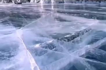 你相信嗎？在地球上可能還存在第二個世界，它就在南極冰層之下