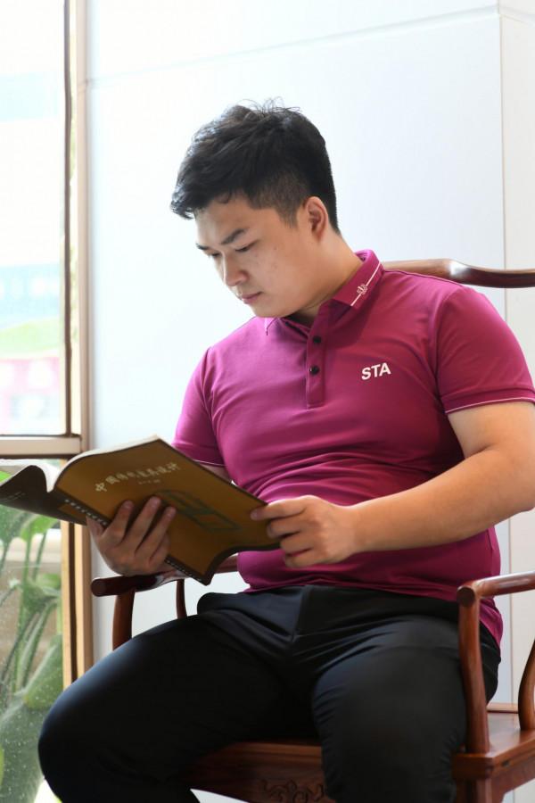 陳冰 || 當披荊斬棘的“90後”迷上古典傢俱