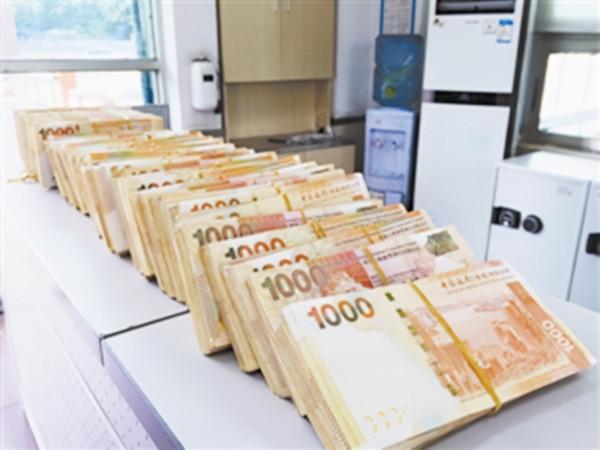 中國當年之所以要扛住97金融危機,其實是為了香港 中國當年之所以要扛住97金融危機,其實是為了香港