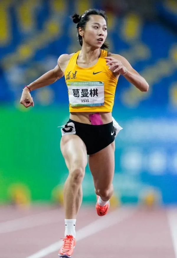 獨戰全運 瞄準巴黎——葛曼棋:這是我和教練的金牌 獨戰全運 瞄準巴黎——葛曼棋:這是我和教練的金牌