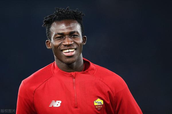 明智?為了在穆里尼奧手下效力,羅馬小將拒絕國家隊徵召踢非洲杯 明智?為了在穆里尼奧手下效力,羅馬小將拒絕國家隊徵召踢非洲杯