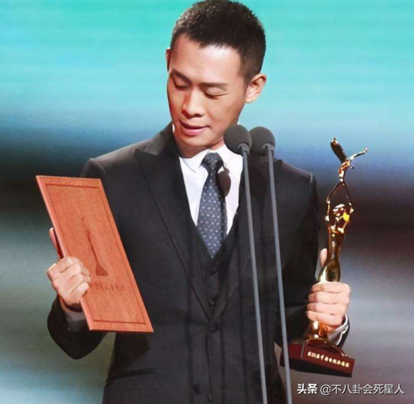 6位不油膩的中年男星，健身、有趣、不擠眉弄眼，大家學起來啊