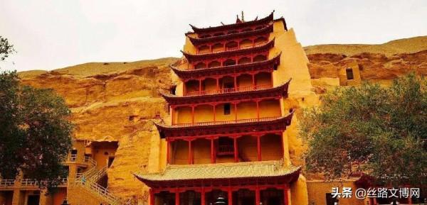 綠馬踏,佛塔鎮,飛天佑;文化深,自信強,“新冠”滅 綠馬踏,佛塔鎮,飛天佑;文化深,自信強,“新冠”滅