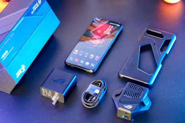 18G+512G，第二款6000mAh旗艦釋出，售價被下放