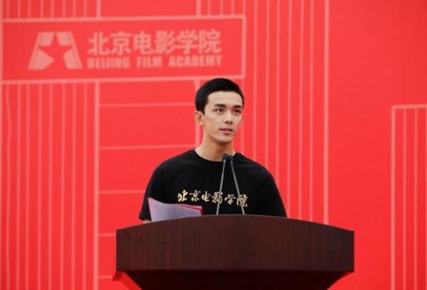 “新四大天坑”專業來了，不再是生化環材，文科生取而代之‍