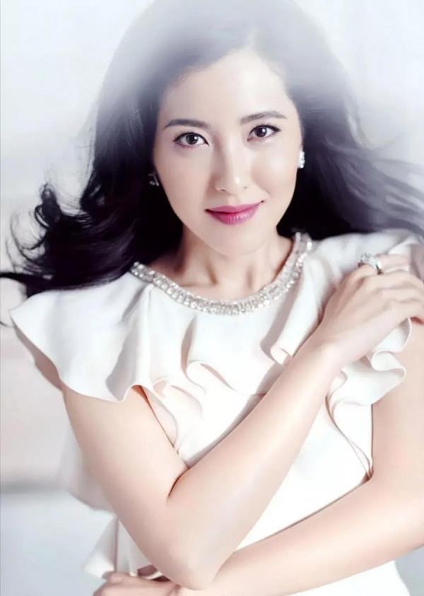 明星的美圖世界秀之曾黎