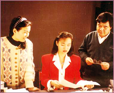 央視主持人孫小梅：曾經被萬人追捧，事業巔峰卻隱退幕後