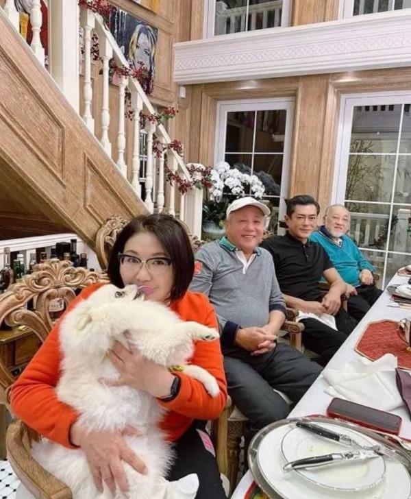 老戲骨聚會！劉江皺紋明顯，劉松仁病後恢復精神佳，古天樂也現身