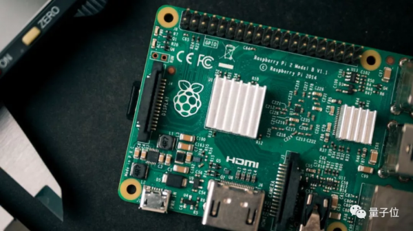 探測電磁波就能揪出惡意軟體，網友：擱這給電腦把脈呢？