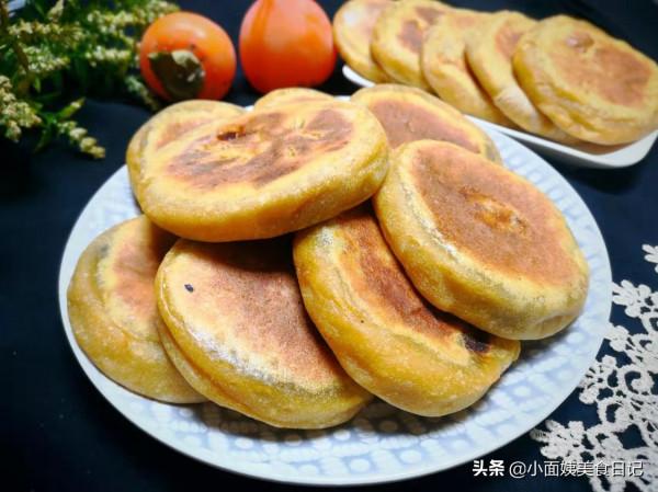 深秋，這水果正當季，維C含量極高，潤肺去燥，做成餅特別香甜