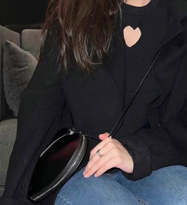 點選就看真情侶！權志龍好愛金珍妮，鹿晗關曉彤都沒他們甜