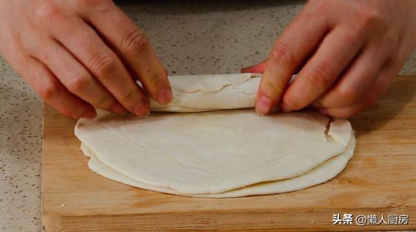 天氣越冷，紅薯越來越甜，遇到酥皮紅薯餅別手軟，3張手抓餅搞定