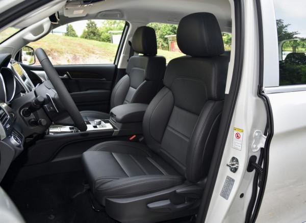 想花20幾萬買中大型SUV，繞不開這三款，質量好動力強油耗低