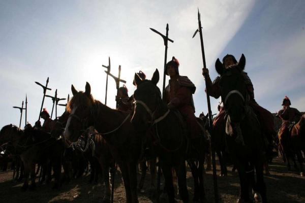 陝西中學生挖到一塊破銅,上交博物館獲獎50元,是虧還是賺? 陝西中學生挖到一塊破銅,上交博物館獲獎50元,是虧還是賺?