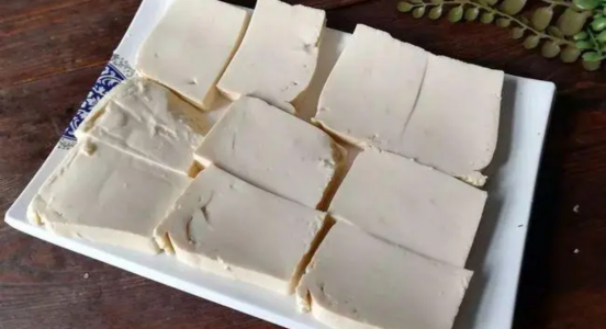 1塊腐乳有12克鹽，心腦血管病不能吃？還會致癌？不敢吃的看看