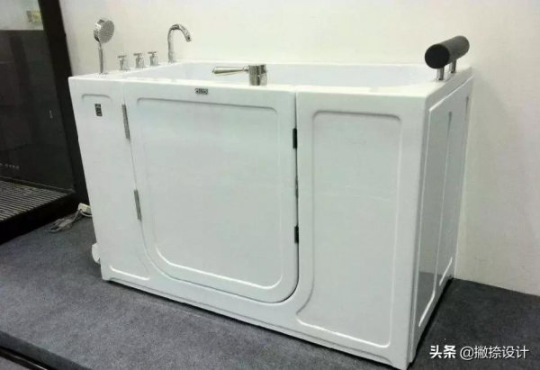 關愛家中老人,從衛浴空間開始。如何營造舒適沐浴環境? 關愛家中老人,從衛浴空間開始。如何營造舒適沐浴環境?