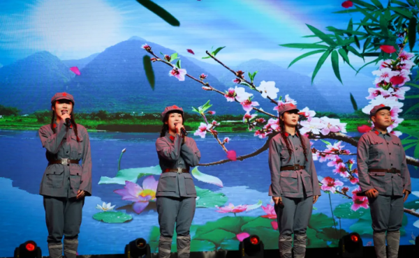 暖心!西譯中秋晚會高畫質大圖回顧 暖心!西譯中秋晚會高畫質大圖回顧