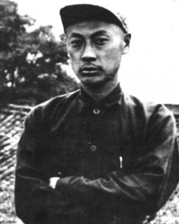 國民黨懸賞陳毅人頭，獎金從五萬降到二百，陳毅大怒質問對方軍官