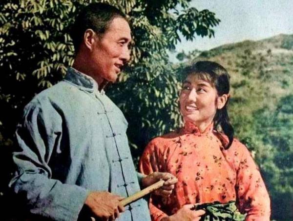 張瑞芳畫傳 39張老照片 從幼年到94歲 不同階段風采 見證美麗人生 張瑞芳畫傳 39張老照片 從幼年到94歲 不同階段風采 見證美麗人生