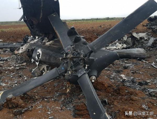 美軍特種兵夜襲暗殺！高射炮和機槍向美軍密集掃射：屋外全是保鏢