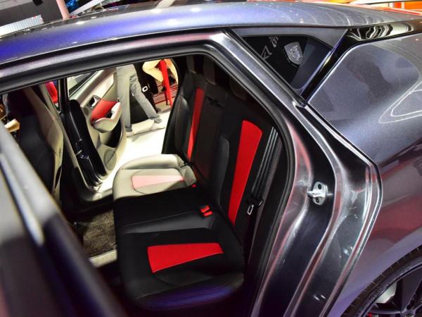 掀背造型智慧轎跑，配1&period;5T發動機，詳細圖解思皓曜