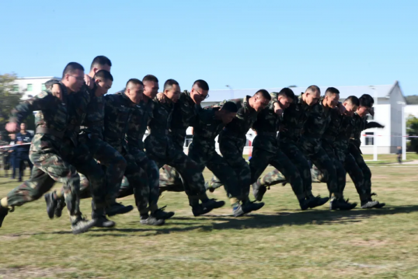 燃爆！！“十個關鍵詞”解鎖火箭軍某部軍體運動會