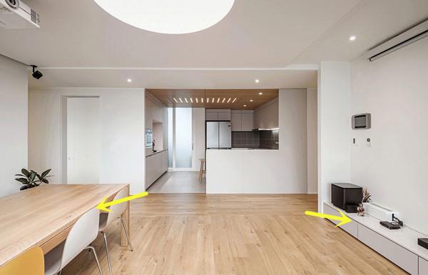 傳統佈局浪費面積，不如“窮裝”捨棄客廳，用餐桌椅替代沙發茶几