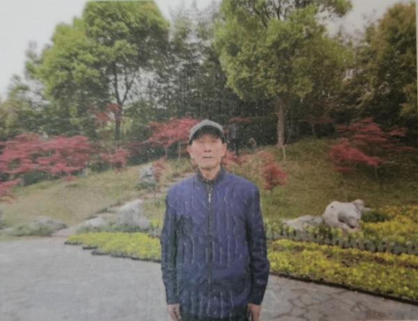 韓先楚晚年睡不著覺，秘書姚科貴勸他：要少說話，多睡覺