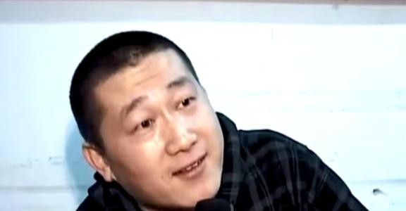 何雲偉，就這樣改寫了他的結局，午夜夢迴時是否後悔過？