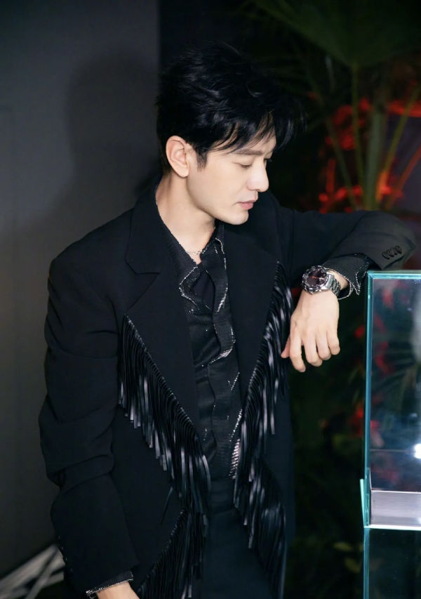 娛樂圈裡的5位隱形富豪:胡海泉擁有57家公司,劉詩詩公司上市 娛樂圈裡的5位隱形富豪:胡海泉擁有57家公司,劉詩詩公司上市