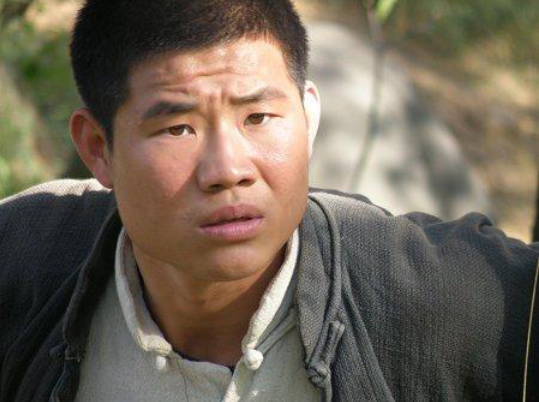 從火遍全國，到“眾人唾棄”，嘎子哥是如何自“毀”前程的？