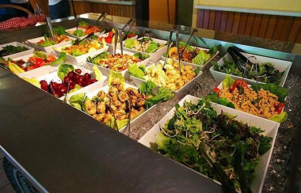 今天不用減肥，吃一頓大餐